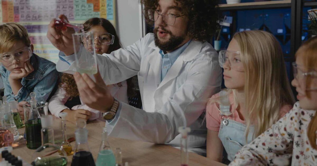Class Activities That Foster New Skills | Reason Future Tech